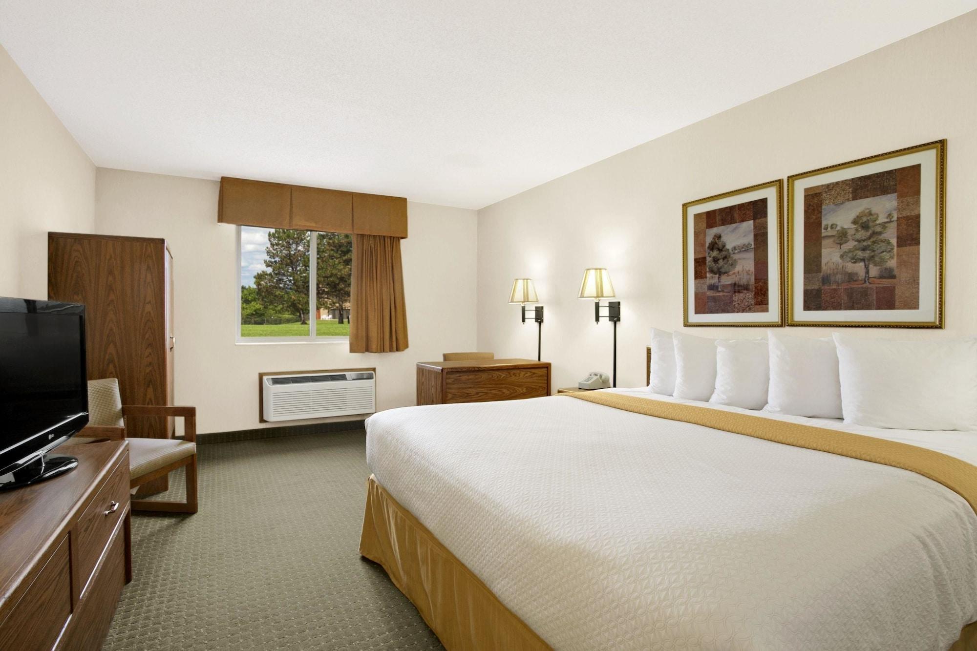 Days Inn By Wyndham Рапид Сити Екстериор снимка