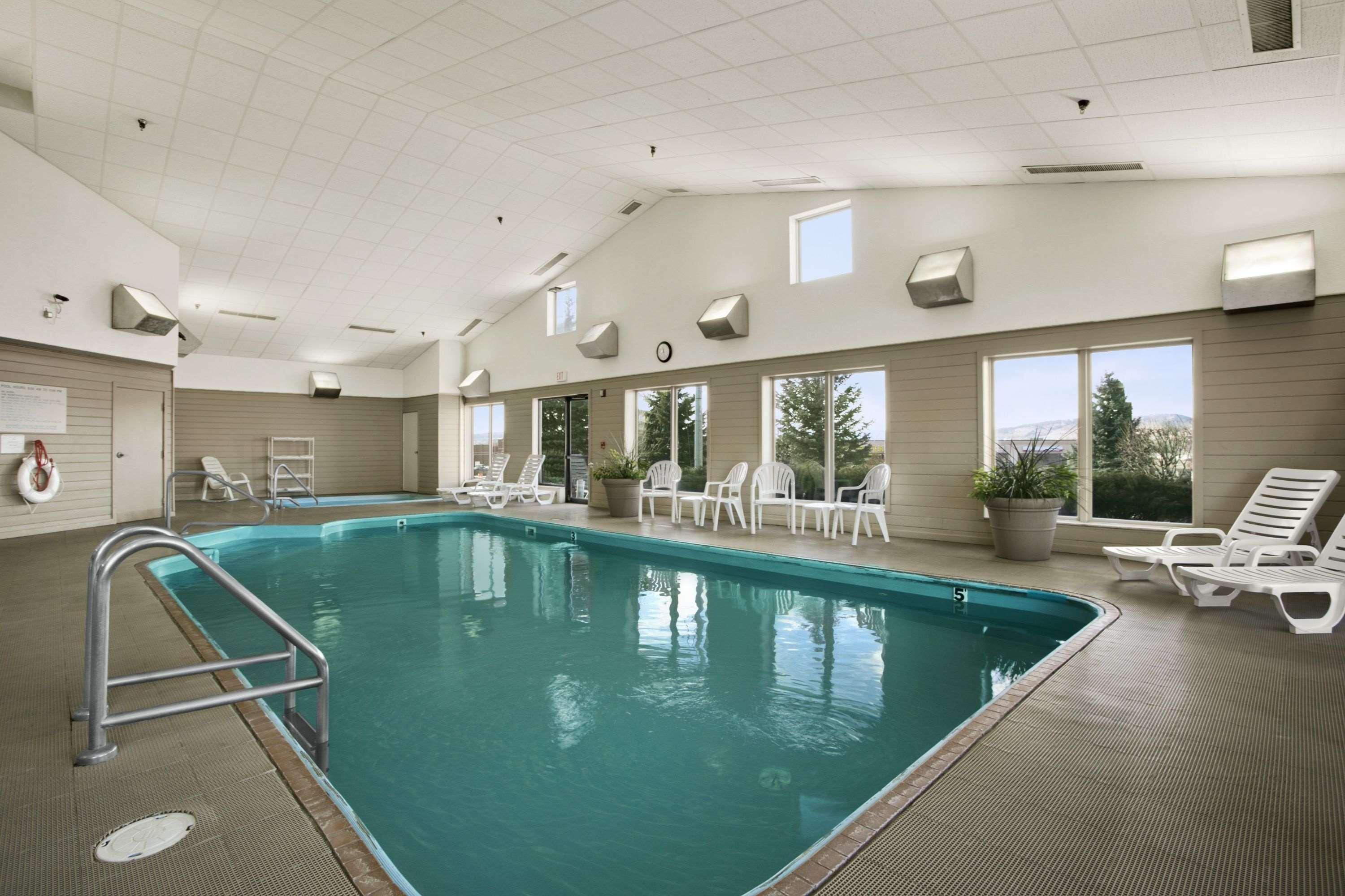 Days Inn By Wyndham Рапид Сити Екстериор снимка